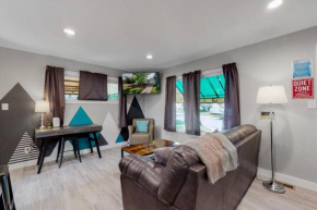 Denver Remodeled Upper Unit with 2 King Beds
